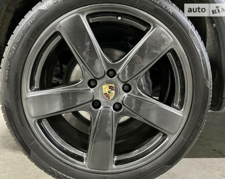 Белый Порше Каен, объемом двигателя 3.6 л и пробегом 147 тыс. км за 27900 $, фото 13 на Automoto.ua