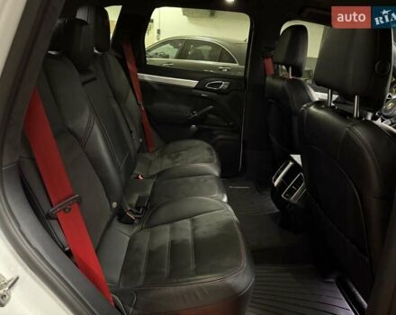 Білий Порше Cayenne, об'ємом двигуна 3.6 л та пробігом 139 тис. км за 29999 $, фото 65 на Automoto.ua