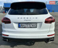 Белый Порше Каен, объемом двигателя 2.97 л и пробегом 180 тыс. км за 32000 $, фото 10 на Automoto.ua
