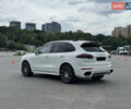 Белый Порше Каен, объемом двигателя 3.6 л и пробегом 100 тыс. км за 31500 $, фото 3 на Automoto.ua
