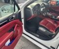 Белый Порше Каен, объемом двигателя 2.97 л и пробегом 189 тыс. км за 35900 $, фото 62 на Automoto.ua