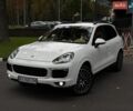 Белый Порше Каен, объемом двигателя 3.6 л и пробегом 183 тыс. км за 21500 $, фото 1 на Automoto.ua