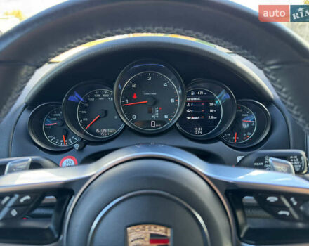 Білий Порше Cayenne, об'ємом двигуна 2.99 л та пробігом 151 тис. км за 31500 $, фото 10 на Automoto.ua