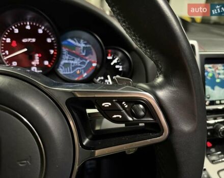 Білий Порше Cayenne, об'ємом двигуна 3.6 л та пробігом 139 тис. км за 29999 $, фото 41 на Automoto.ua
