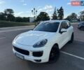 Белый Порше Каен, объемом двигателя 3.6 л и пробегом 162 тыс. км за 28000 $, фото 1 на Automoto.ua