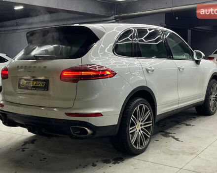 Білий Порше Cayenne, об'ємом двигуна 3.6 л та пробігом 152 тис. км за 28700 $, фото 5 на Automoto.ua