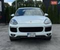 Білий Порше Cayenne, об'ємом двигуна 2.97 л та пробігом 330 тис. км за 28500 $, фото 3 на Automoto.ua