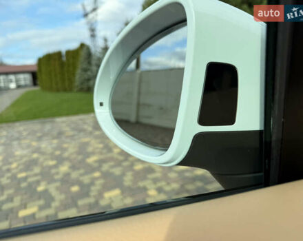 Белый Порше Каен, объемом двигателя 3.6 л и пробегом 70 тыс. км за 27000 $, фото 40 на Automoto.ua