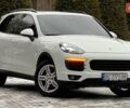 Белый Порше Каен, объемом двигателя 2.97 л и пробегом 92 тыс. км за 34999 $, фото 5 на Automoto.ua
