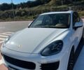 Белый Порше Каен, объемом двигателя 3.6 л и пробегом 110 тыс. км за 39000 $, фото 2 на Automoto.ua