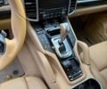 Порше Cayenne 2016 у Києві на Automoto.ua Білий Порше Cayenne, об'ємом двигуна 3.6 л та пробігом 167 тис. км за 24000 $, фото 5 на Automoto.ua