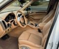 Белый Порше Каен, объемом двигателя 3.6 л и пробегом 167 тыс. км за 27000 $, фото 4 на Automoto.ua