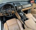 Белый Порше Каен, объемом двигателя 3 л и пробегом 150 тыс. км за 31999 $, фото 20 на Automoto.ua