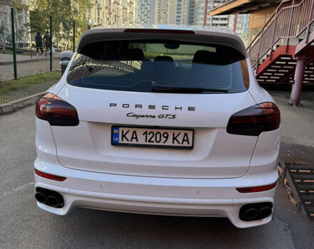 Белый Порше Каен, объемом двигателя 3.6 л и пробегом 133 тыс. км за 45000 $, фото 5 на Automoto.ua