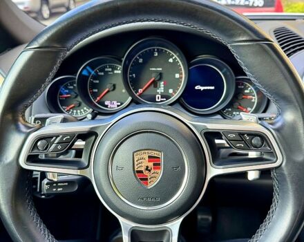 Белый Порше Каен, объемом двигателя 3 л и пробегом 120 тыс. км за 43500 $, фото 4 на Automoto.ua