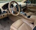 Порше Cayenne 2016 у Києві на Automoto.ua Білий Порше Cayenne, об'ємом двигуна 3.6 л та пробігом 167 тис. км за 24000 $, фото 4 на Automoto.ua