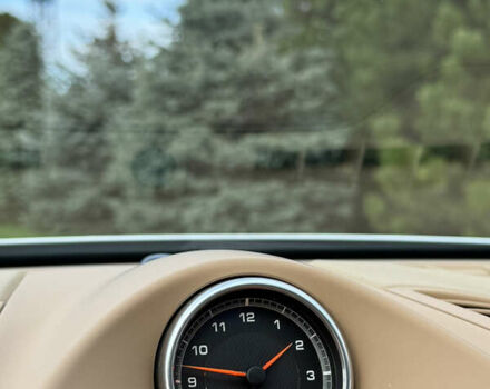 Белый Порше Каен, объемом двигателя 3.6 л и пробегом 70 тыс. км за 27000 $, фото 43 на Automoto.ua