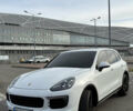 Білий Порше Cayenne, об'ємом двигуна 3.6 л та пробігом 180 тис. км за 26500 $, фото 2 на Automoto.ua