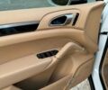 Белый Порше Каен, объемом двигателя 3.6 л и пробегом 167 тыс. км за 27000 $, фото 5 на Automoto.ua