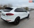 Порше Cayenne 2016 у Києві на Automoto.ua Білий Порше Cayenne, об'ємом двигуна 3.6 л та пробігом 167 тис. км за 24000 $, фото 1 на Automoto.ua
