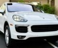 Білий Порше Cayenne, об'ємом двигуна 3.6 л та пробігом 71 тис. км за 16000 $, фото 1 на Automoto.ua