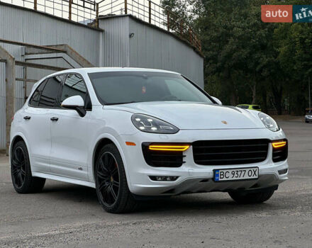 Білий Порше Cayenne, об'ємом двигуна 3.6 л та пробігом 68 тис. км за 39900 $, фото 6 на Automoto.ua
