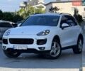 Білий Порше Cayenne, об'ємом двигуна 3 л та пробігом 92 тис. км за 34700 $, фото 1 на Automoto.ua
