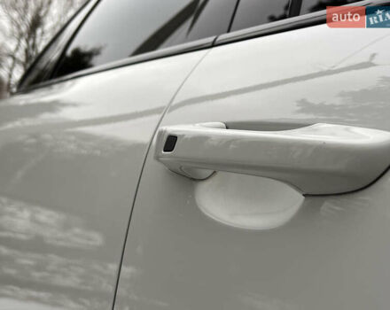 Белый Порше Каен, объемом двигателя 2.97 л и пробегом 92 тыс. км за 34999 $, фото 13 на Automoto.ua