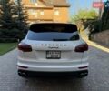 Білий Порше Cayenne, об'ємом двигуна 3.6 л та пробігом 111 тис. км за 31000 $, фото 9 на Automoto.ua
