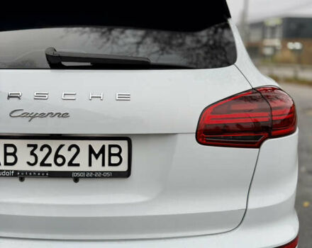 Белый Порше Каен, объемом двигателя 3.6 л и пробегом 126 тыс. км за 28500 $, фото 7 на Automoto.ua