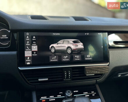 Белый Порше Каен, объемом двигателя 3 л и пробегом 105 тыс. км за 48500 $, фото 33 на Automoto.ua