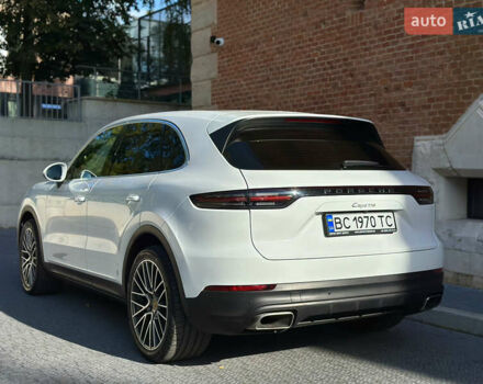 Белый Порше Каен, объемом двигателя 3 л и пробегом 105 тыс. км за 48500 $, фото 13 на Automoto.ua