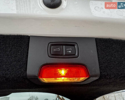 Білий Порше Cayenne, об'ємом двигуна 3.6 л та пробігом 150 тис. км за 29700 $, фото 28 на Automoto.ua