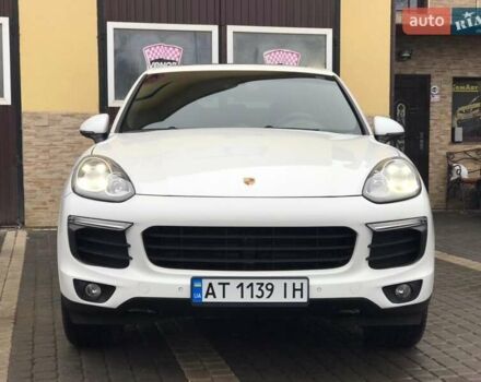 Білий Порше Cayenne, об'ємом двигуна 3.6 л та пробігом 89 тис. км за 32900 $, фото 3 на Automoto.ua