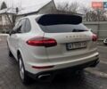 Білий Порше Cayenne, об'ємом двигуна 3.6 л та пробігом 89 тис. км за 32900 $, фото 51 на Automoto.ua