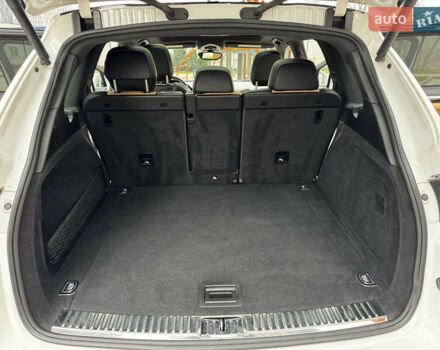 Білий Порше Cayenne, об'ємом двигуна 3.6 л та пробігом 150 тис. км за 29700 $, фото 27 на Automoto.ua