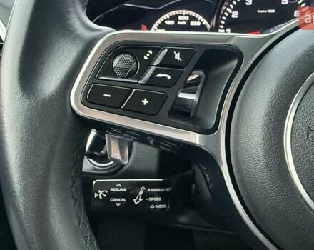 Белый Порше Каен, объемом двигателя 3 л и пробегом 137 тыс. км за 43000 $, фото 15 на Automoto.ua