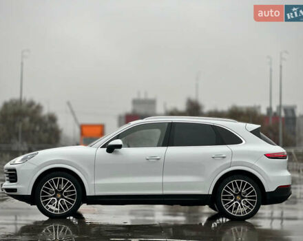 Белый Порше Каен, объемом двигателя 3 л и пробегом 179 тыс. км за 47800 $, фото 25 на Automoto.ua