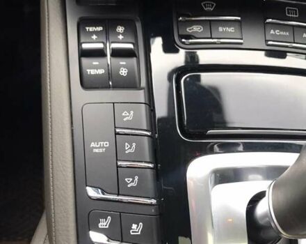 Білий Порше Cayenne, об'ємом двигуна 3.6 л та пробігом 89 тис. км за 32900 $, фото 63 на Automoto.ua