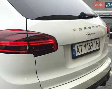 Білий Порше Cayenne, об'ємом двигуна 3.6 л та пробігом 89 тис. км за 32900 $, фото 16 на Automoto.ua
