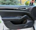 Білий Порше Cayenne, об'ємом двигуна 3.6 л та пробігом 111 тис. км за 31000 $, фото 30 на Automoto.ua
