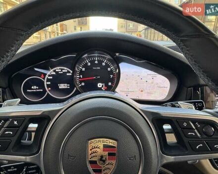 Білий Порше Cayenne, об'ємом двигуна 2.89 л та пробігом 115 тис. км за 49800 $, фото 24 на Automoto.ua