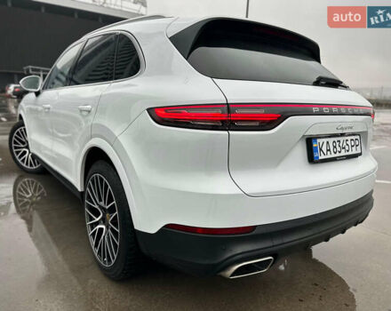 Белый Порше Каен, объемом двигателя 3 л и пробегом 179 тыс. км за 47800 $, фото 6 на Automoto.ua