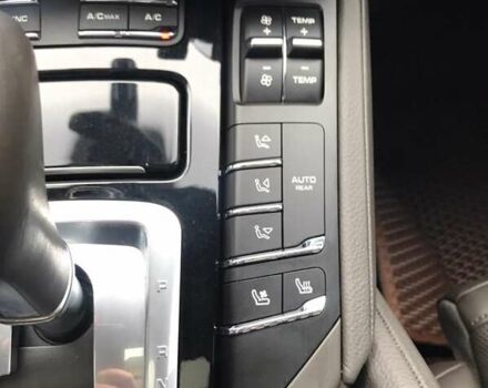 Білий Порше Cayenne, об'ємом двигуна 3.6 л та пробігом 89 тис. км за 32900 $, фото 65 на Automoto.ua