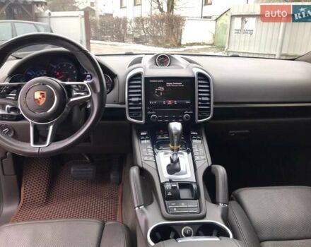 Білий Порше Cayenne, об'ємом двигуна 3.6 л та пробігом 89 тис. км за 32900 $, фото 46 на Automoto.ua
