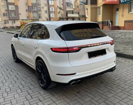 Білий Порше Cayenne, об'ємом двигуна 2.89 л та пробігом 115 тис. км за 49800 $, фото 7 на Automoto.ua