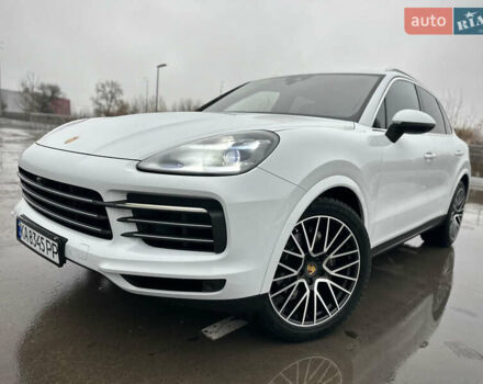 Белый Порше Каен, объемом двигателя 3 л и пробегом 179 тыс. км за 47800 $, фото 10 на Automoto.ua