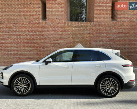 Белый Порше Каен, объемом двигателя 3 л и пробегом 105 тыс. км за 48500 $, фото 14 на Automoto.ua