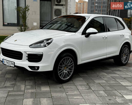 Білий Порше Cayenne, об'ємом двигуна 3.6 л та пробігом 150 тис. км за 29700 $, фото 1 на Automoto.ua