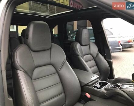 Білий Порше Cayenne, об'ємом двигуна 3.6 л та пробігом 89 тис. км за 32900 $, фото 39 на Automoto.ua